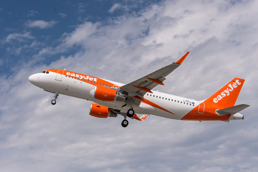 easyJet A320