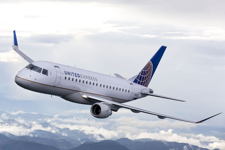 Embraer signs Agreements with United Airlines and Republic Airways