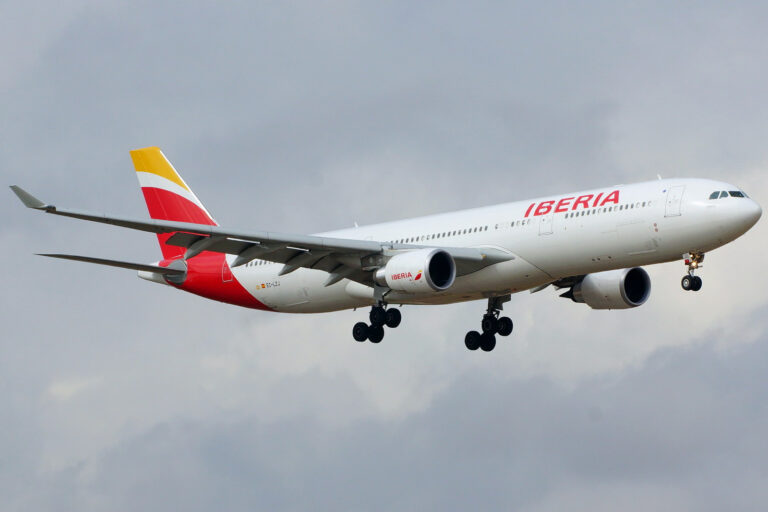 Finnair extends the lease of an Airbus 330 from Iberia for its Miami route