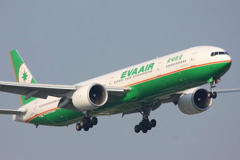 EVA Air receives first of six leased Boeing 777-300ER