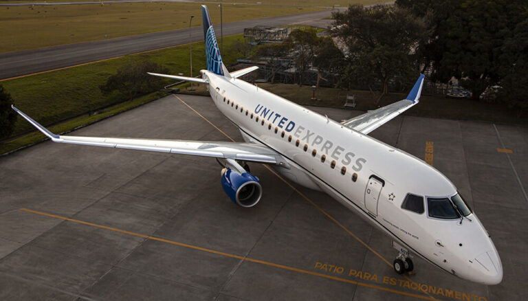 Embraer and United Airlines Sign Contract for Up to 39 E175s