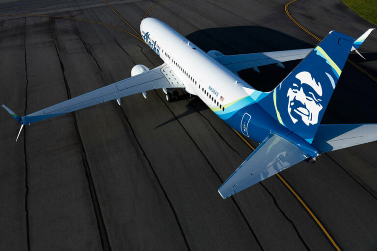 Alaska Airlines awarded slots to serve Mexico City from San Francisco, Los Angeles and San Diego