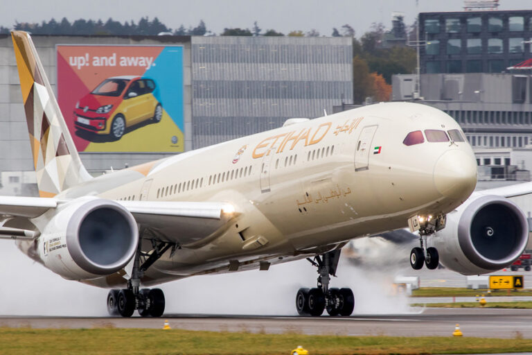 Boeing Agrees to Provide Wind Updates Solution for Etihad Airways