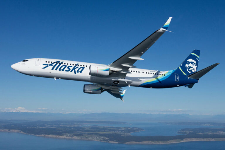 Alaska Airlines to begin scheduled commercial air service from Paine Field in 2018