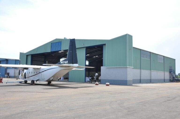 Air Serv Opens Second Aircraft Hangar in Entebbe
