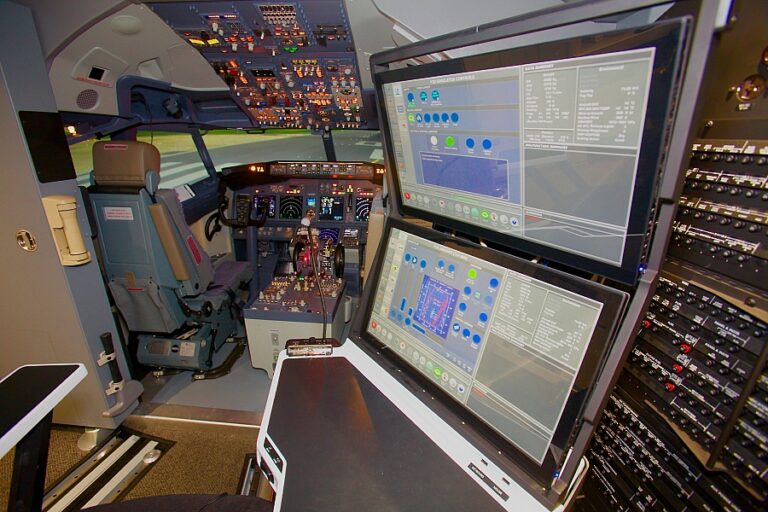 Aeroflot introduces full flight simulators to recreate the 737NG experience