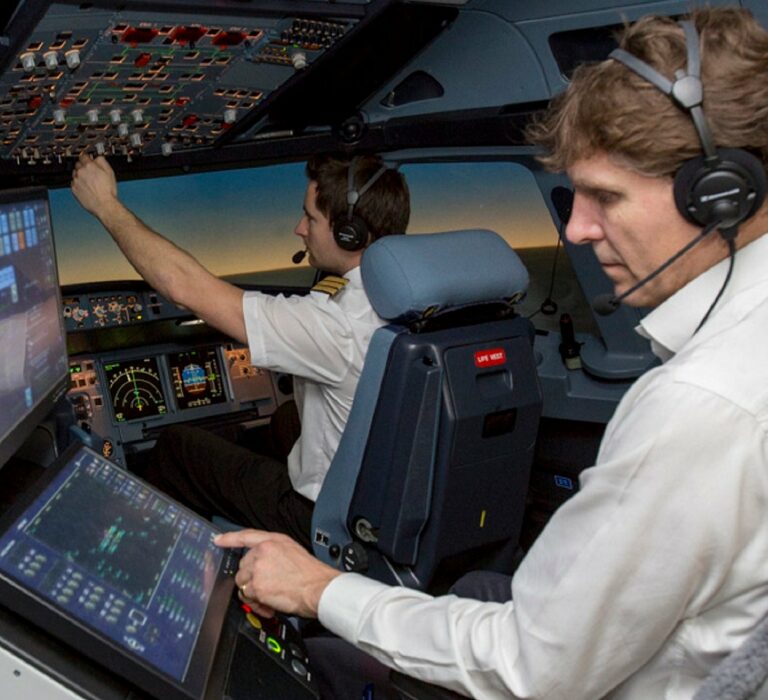 Airlines To Monitor Pilot Training Process In Real Time