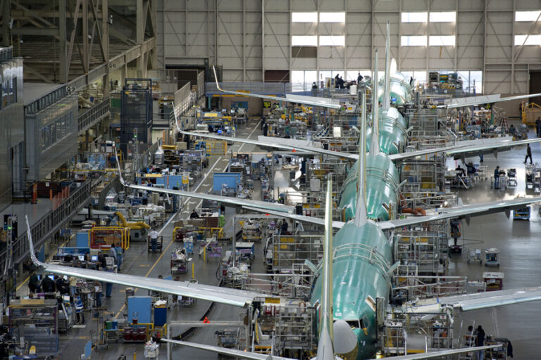 Boeing South Carolina Teammates Reaffirm Their Choice to Stay Union Free