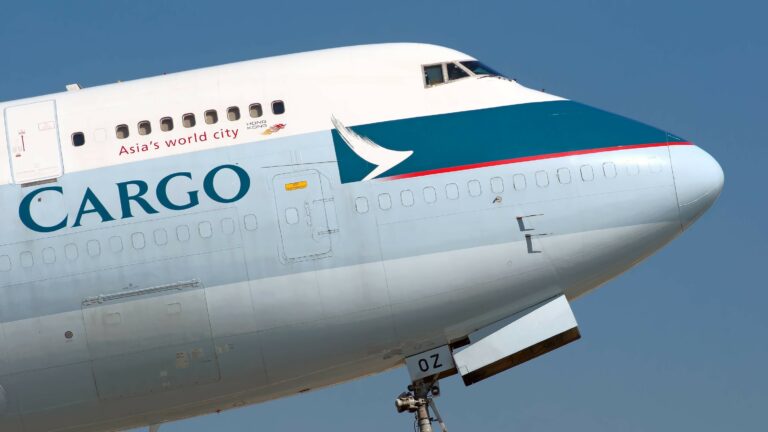 Cathay Pacific Airways Expects 2018 Profit After Revamp