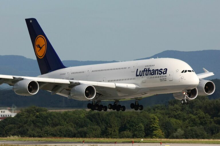 FAA Proposes $6.4 Million Civil Penalty Against Lufthansa