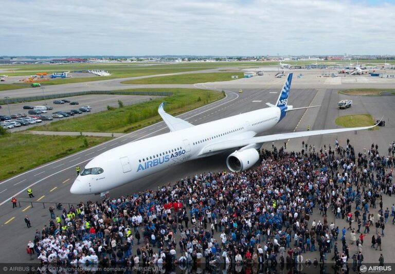 First Airbus A350 XWB Painting Completed