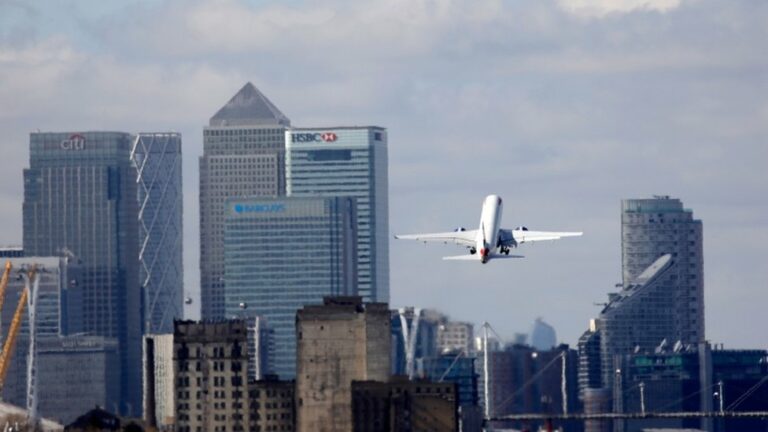 London City Airport Temporarily Suspends Commercial and Private Flights