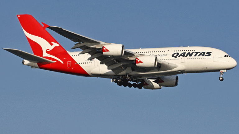 Qantas Acquires 19.9% Stake in Alliance Airlines