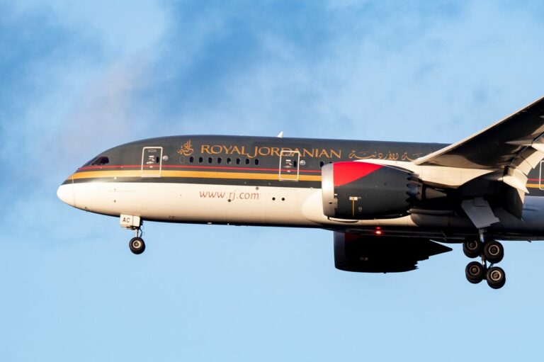 Royal Jordanian Suspends Flights to Rome