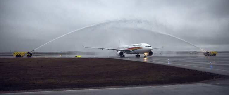 Tibet Airlines Launches New Route Between Jinan and Helsinki