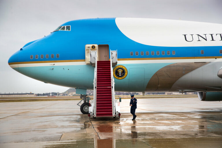 Trump Says New Air Force One Order Should be Canceled