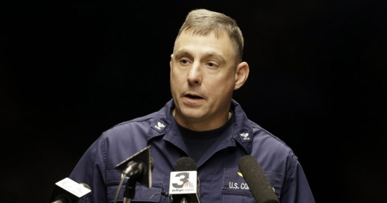 U.S. Coast Guard, Royal Canadian Air Force search for 6 aboard missing plane off Cleveland