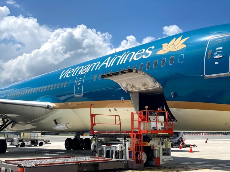 Vietnam Airlines Bolsters Cargo Operation