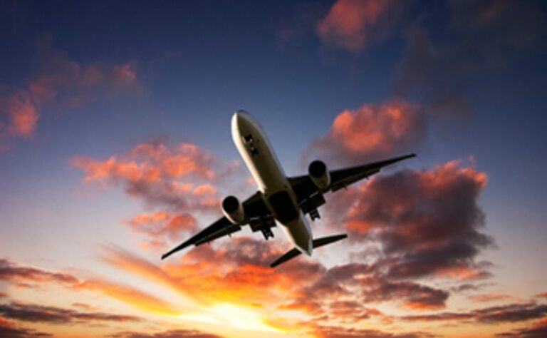 WestJet Q4 Profit Falls