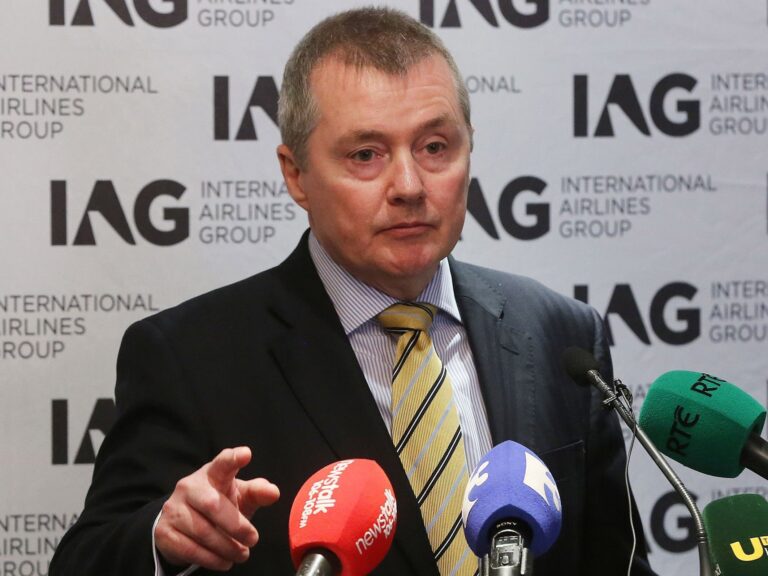Willie Walsh to Retire as IAG Chief Executive