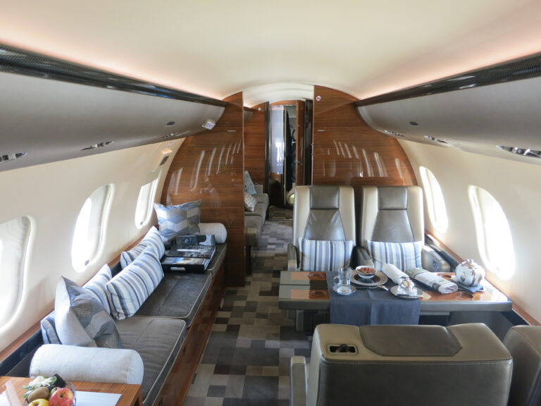 Zetta Jet firms up orders for two Global 6000 business jets